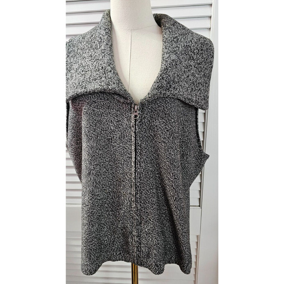 J. Jill Women’s Cotton Sweater Vest Sz L Zip‎ Front Heathered Black Normcore - Picture 1 of 4